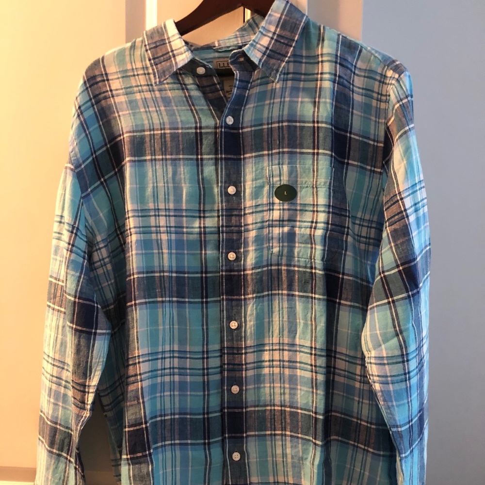 NWT L.L. BEAN MENS BLUE PLAID FLANNEL SHIRT!